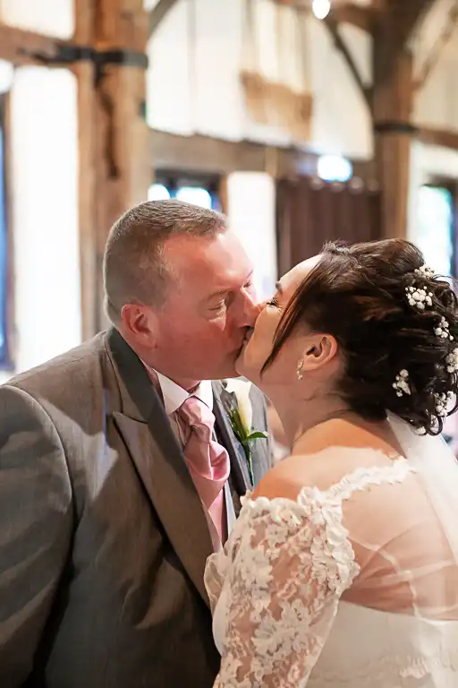 Wedding photography at Kingfisher Hotel, Bedford